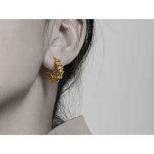 

Brass With 18k Gold Waved Hoop Earrings Women Jewelry Party Boho T Show Gown Runway Party Rare Korean Japan Trendy