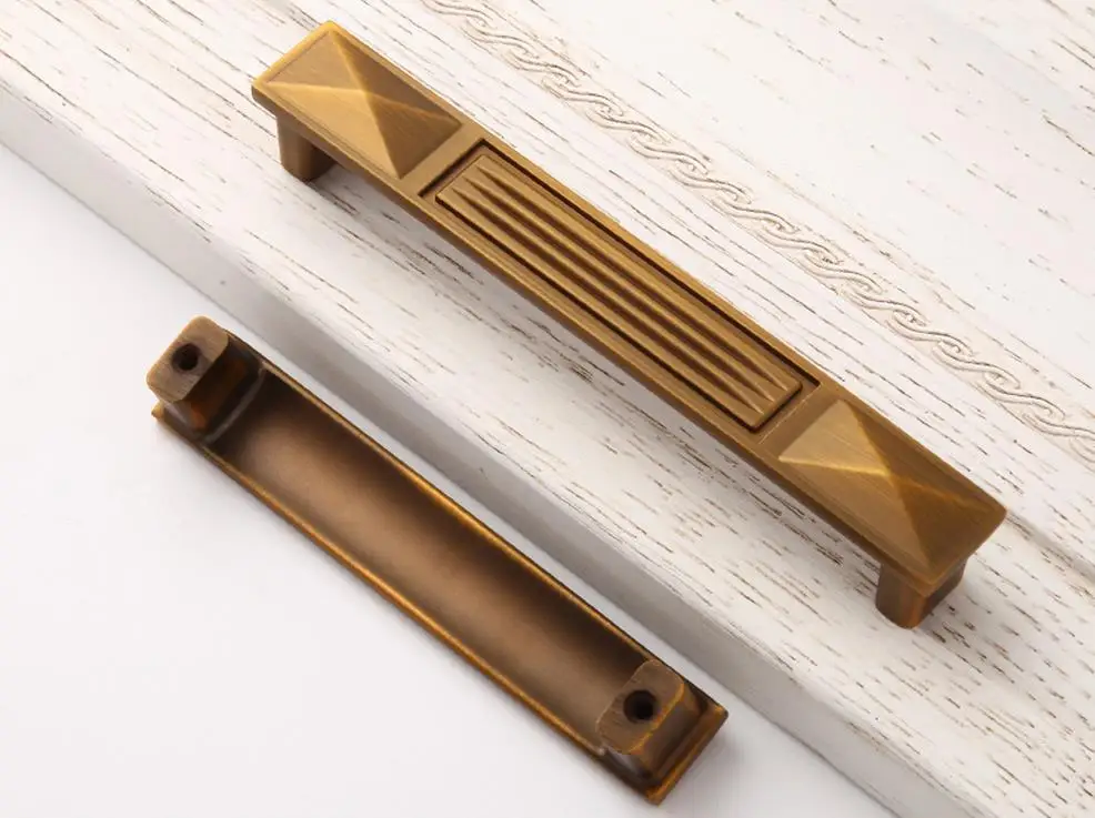 Vintage Dresser Knobs Drawer Pulls Handles Antique Brass / High Quality Square Cabinet Handle Pull Knob Furniture Hardware