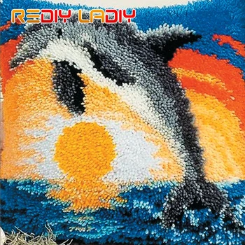 

Latch Hook Kits Dolphin Love Cushion Cover Pre-Printed Color Canvas Crocheting Arts & Crafts Pillow Case Sofa Pillows Home Decor