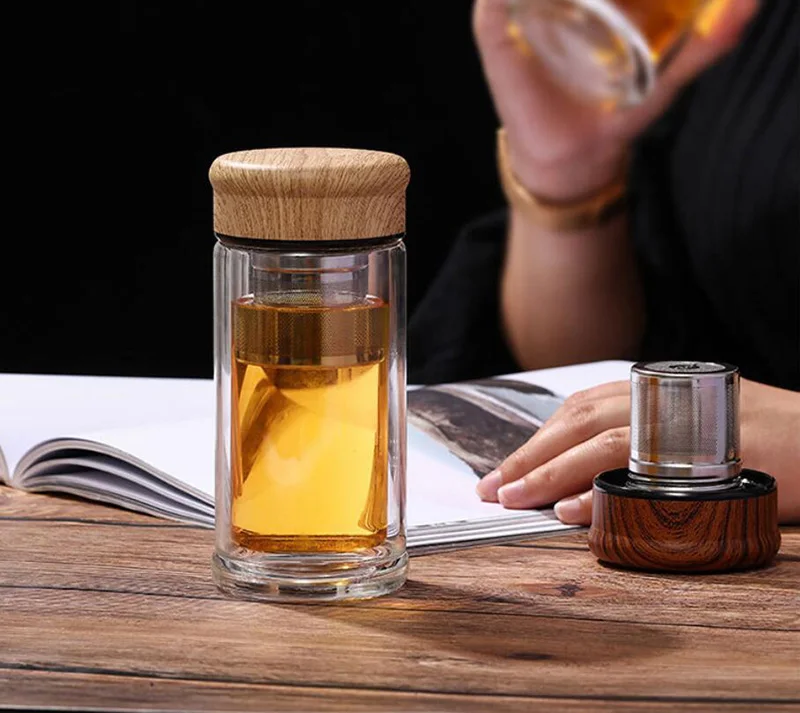Wood-Grain-Double-Glass-Water-Bottle-With-Tea-Infuser-Leakproof-High-Borosilicate-Glass-Smart-Bottles-220ML(4)