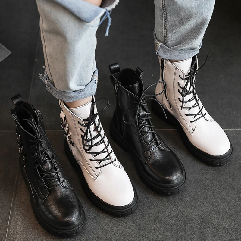 Новинка года; белые ботинки в готическом стиле в стиле панк; женские ботинки с заклепками, на молнии, с пряжкой; женские черные кожаные ботинки на плоской платформе; botas mujer