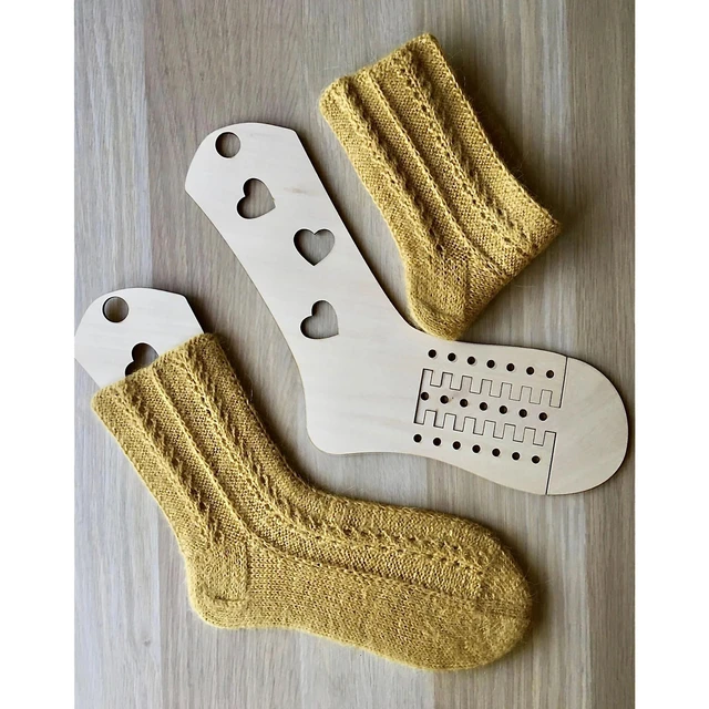 2 Pieces Wooden Sock Blocker & Stretchers for Stocking Display - Handmade  Knitting Mold for Handcrafted Gifts - AliExpress