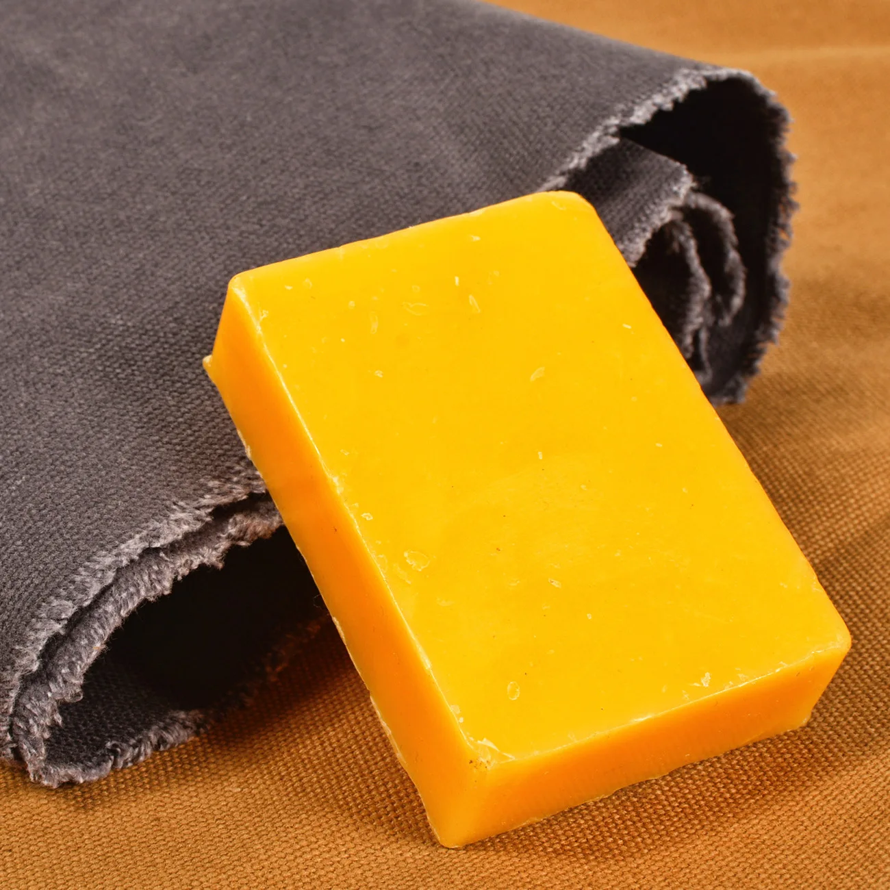 

Handmade Maintenance Wax Greenland Wax Block Backpack Cleaning Agent Jacket Nursing Care Conservation Waterproof Canvas Wax