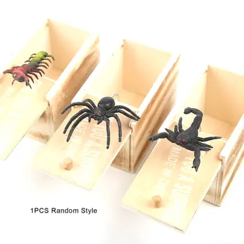 

April Fool's Day gift Wooden Prank Trick Practical Joke Home Office Scare Toy Box Gag Spider Mouse Kids Funny Gift