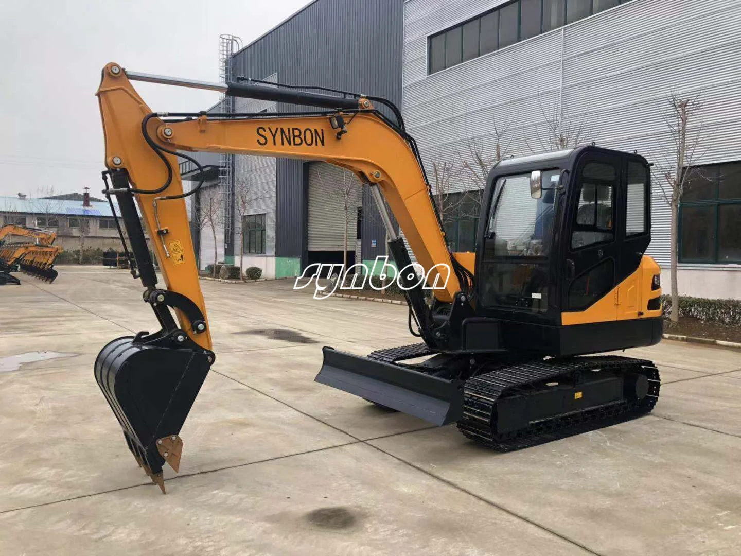 Рисунок 5 - Строительная машина SYNBON для фермы