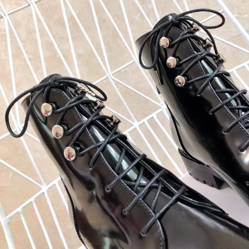 Женские ботинки из натуральной кожи новые модные ботильоны женские Ботинки martin на шнуровке женская обувь на плоской подошве, Размеры 35-40