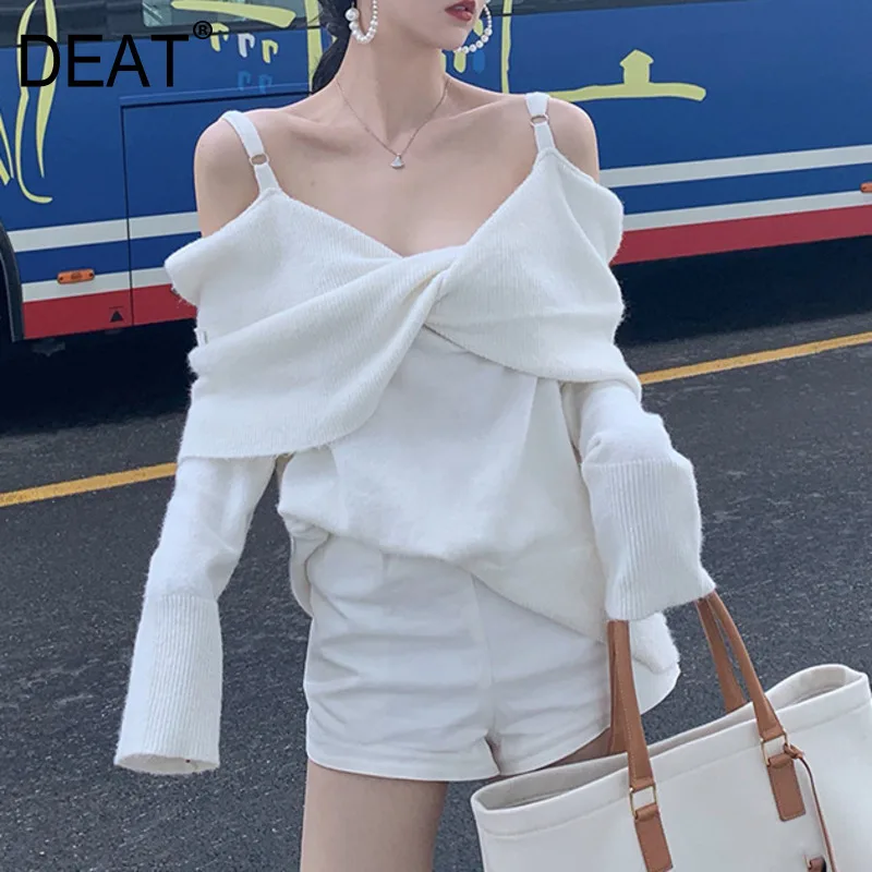 

DEAT 2020 New Spring Solid Color Strapless Sling Knit Sweater Women Streetwear Slim Sexy Cashmere Temperament Elegant Tops PD653