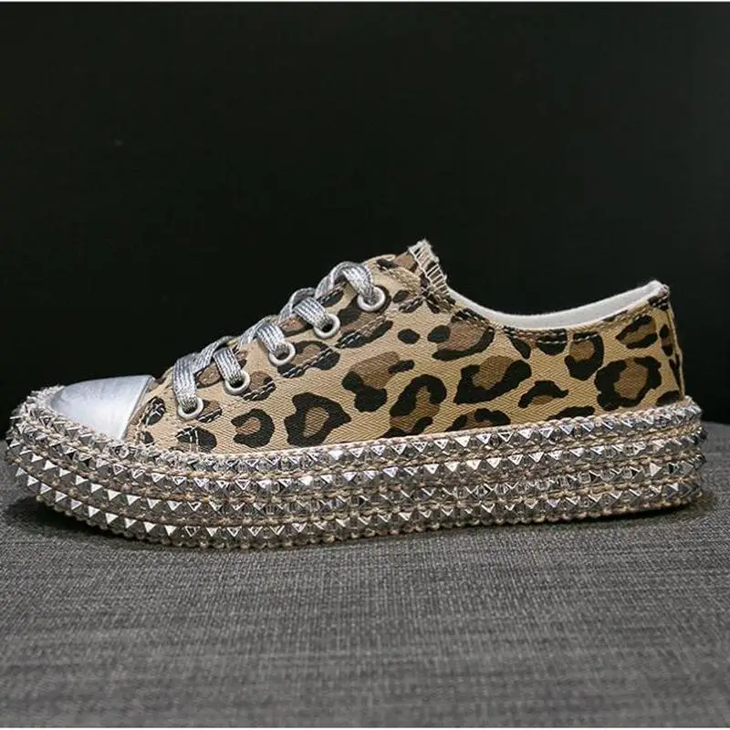 

Women Rhinestone Leopard Lace up Comfort Shoes Ladies Canvas Vulcanized Shoes Female Sneakers Fashion Casual Platform Shoes New