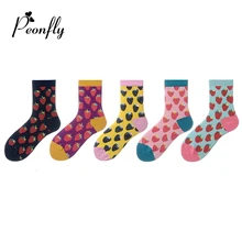 PEONFLY/Новинка года; женские носки; сезон осень-зима; забавные Цветные Носки с рисунком клубники; носки с принтом «Happy» из чесаного хлопка; Calcetines Mujer