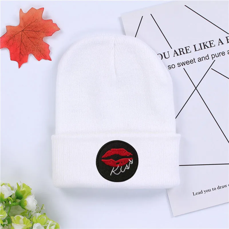 Fashion Hat KISS letters Knit Hat 