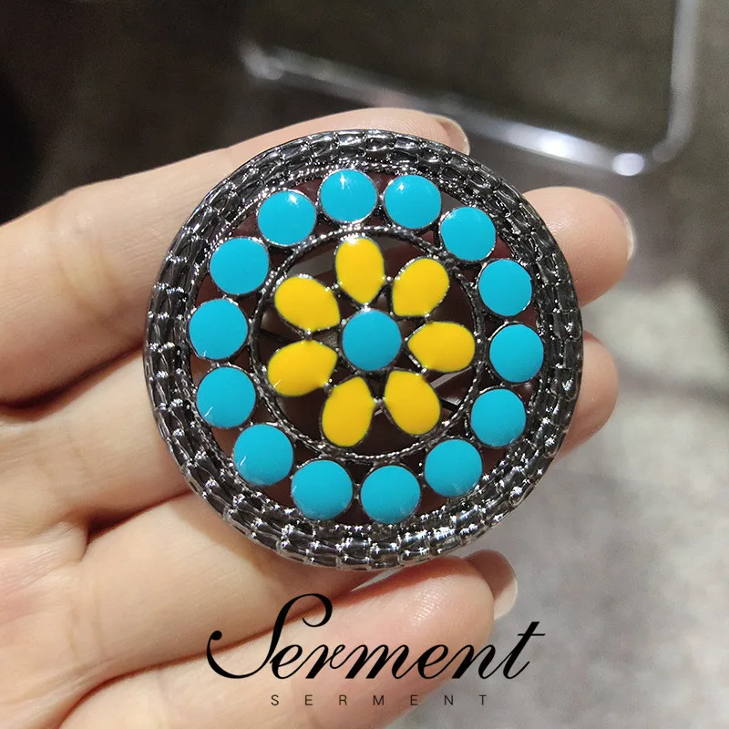 

SERMENT Camellia letter Brooches Five-Pointed Star Brooch Pins Women Lapel Pins Wedding Party Jewelry Best Gift