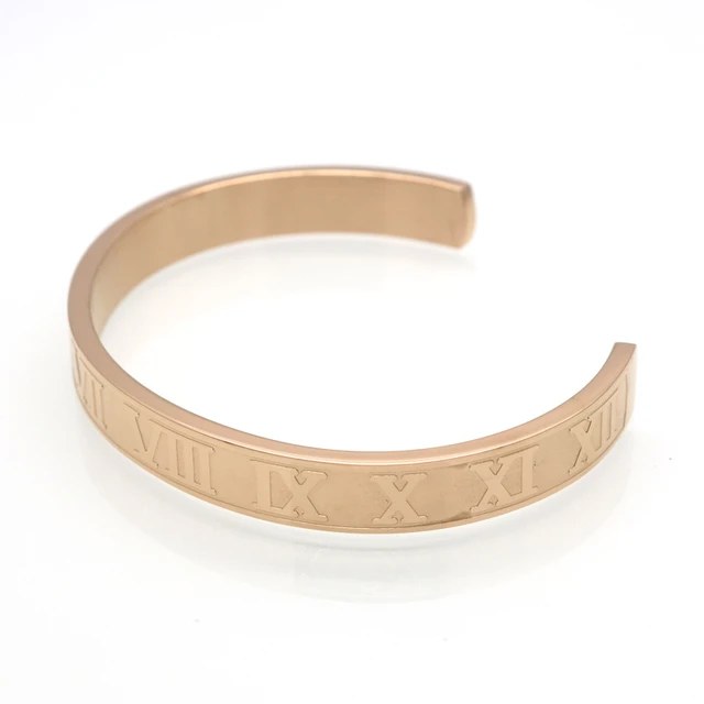 Louis Vuitton Fall in Love Bracelet Gold Metal