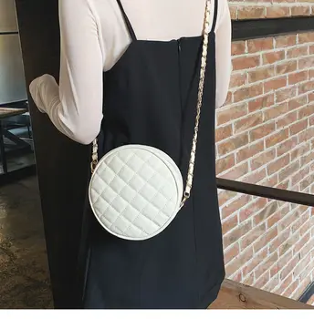 

Bag female 2019 new small bee bag 2020 fashion net red texture crossbody bag small round bag female