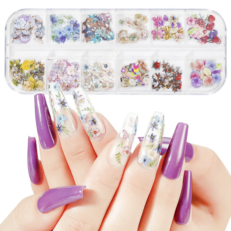 

12 Grids Nail Daisy Wood Pulp Sheet 3D Stereo Cartoon Bear Butterfly Maple Leaf Nail Creative Design Art Decoration Accessories