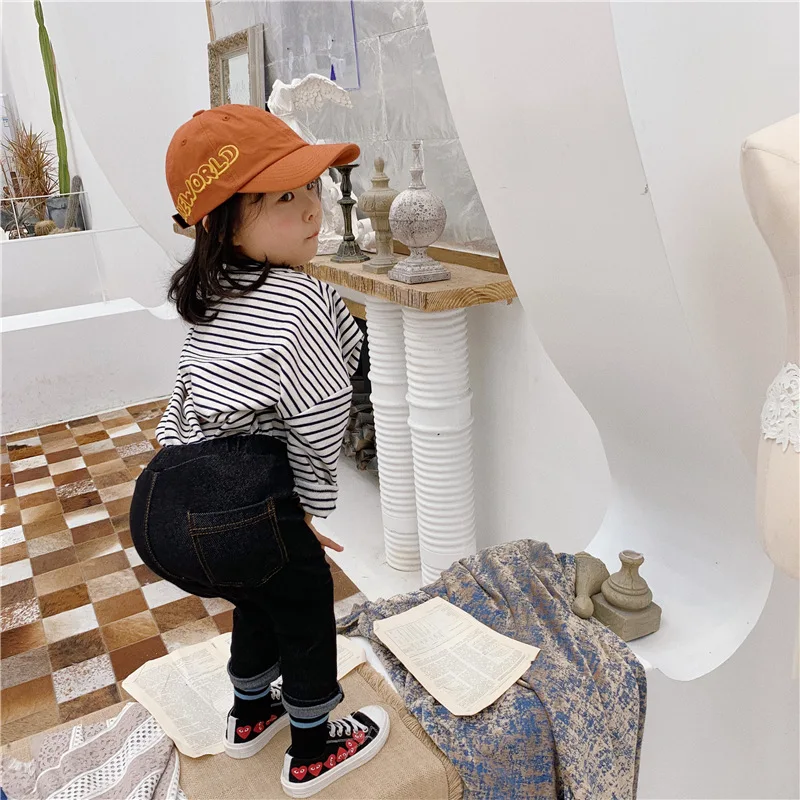 Unibaby2019 Весна и Лето Южная Корея мягкие стирающиеся джинсы эластичные трикотажные Детские универсальные хорошая одежда Гусеничный