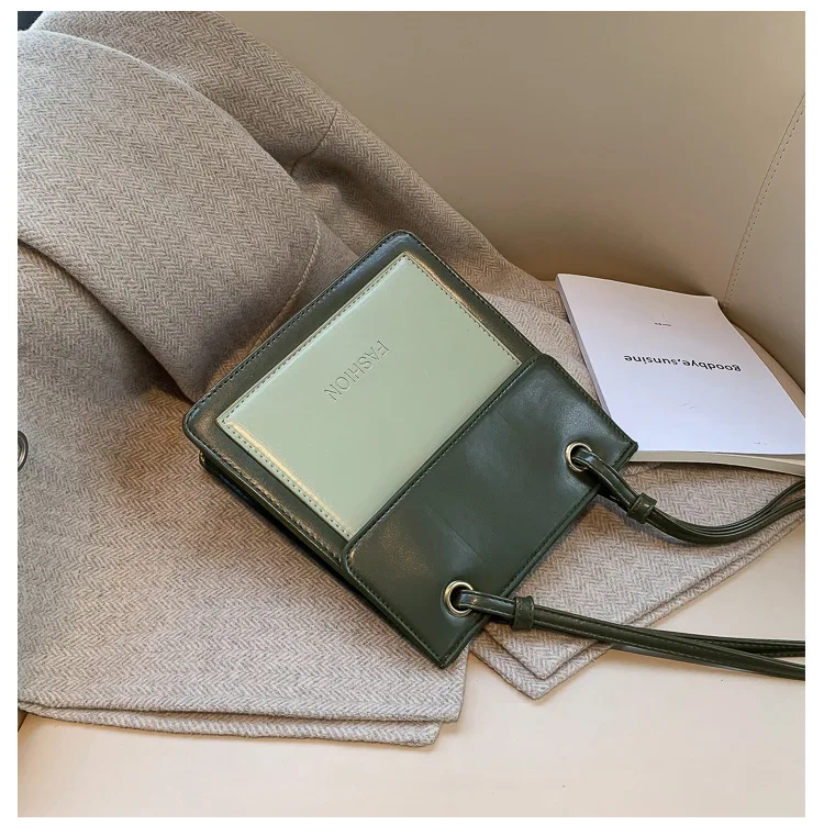 12021586093_1106892188