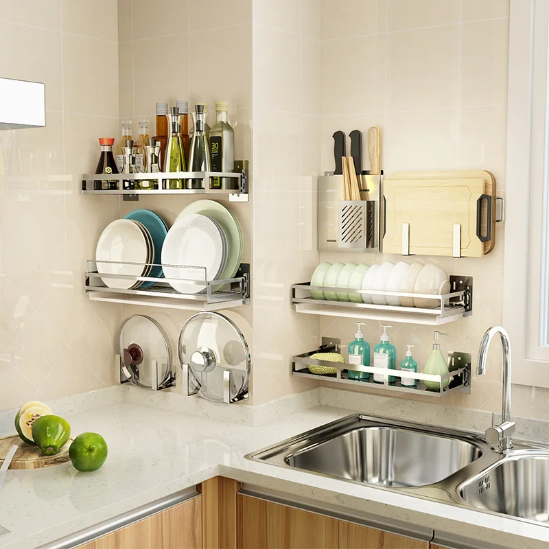 сушилка для посуды dish rack черная. над раковиной на кухне. сушка для посуды над раковиной. кухня с окном над мойкой. полки над раковиной на кухне.