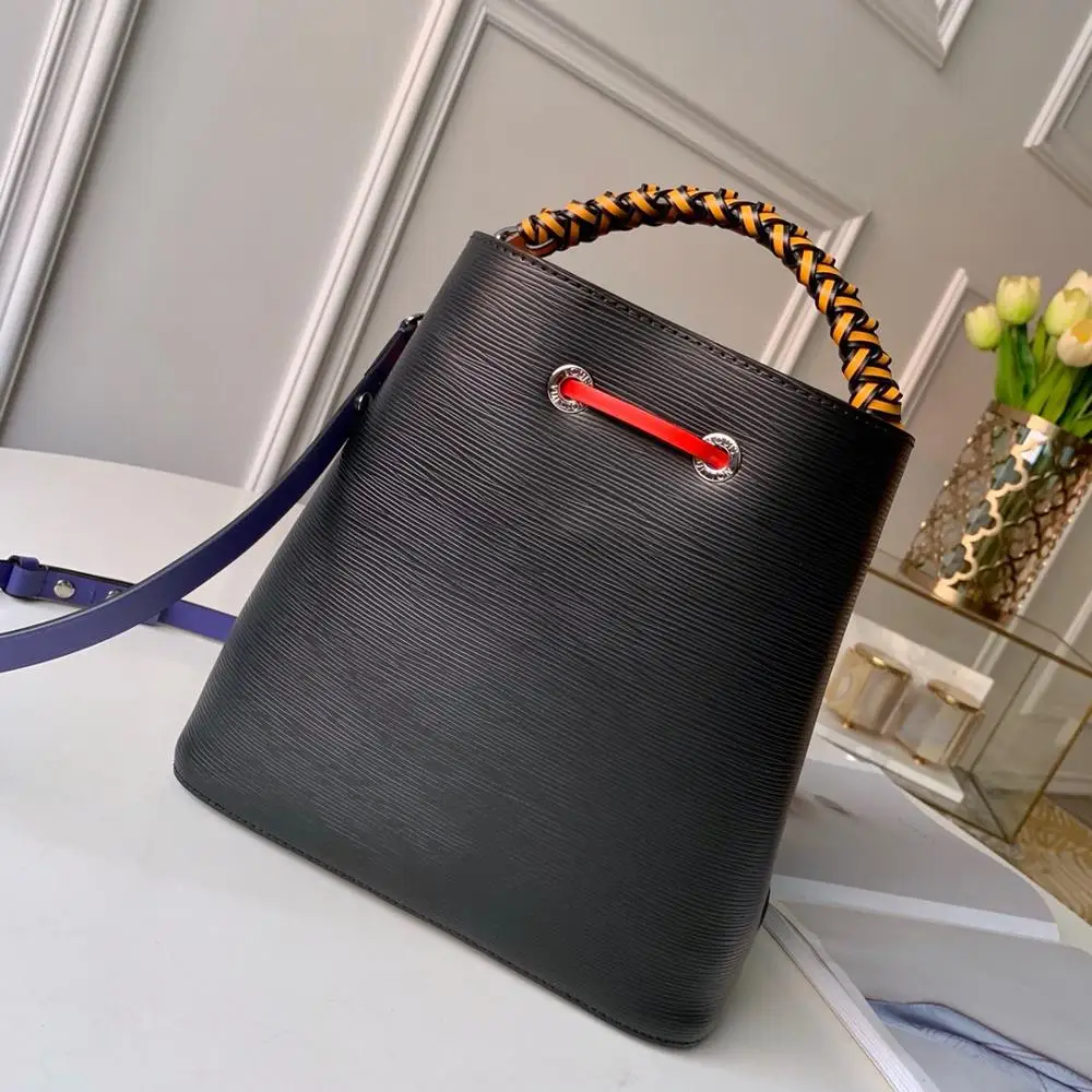 

In 2019, the latest luxury brand bucket bag ms large-capacity single shoulder bag free shipping DHL the best quality