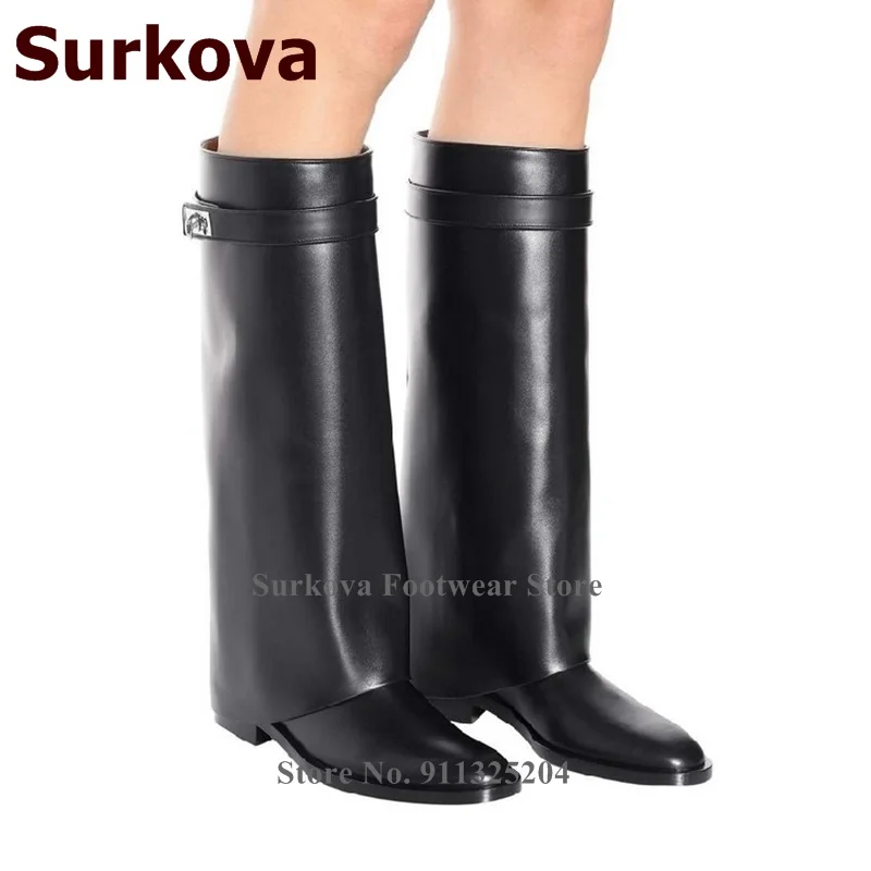 Женские сапоги на низком каблуке Surkova черные матовые до колена с металлическим