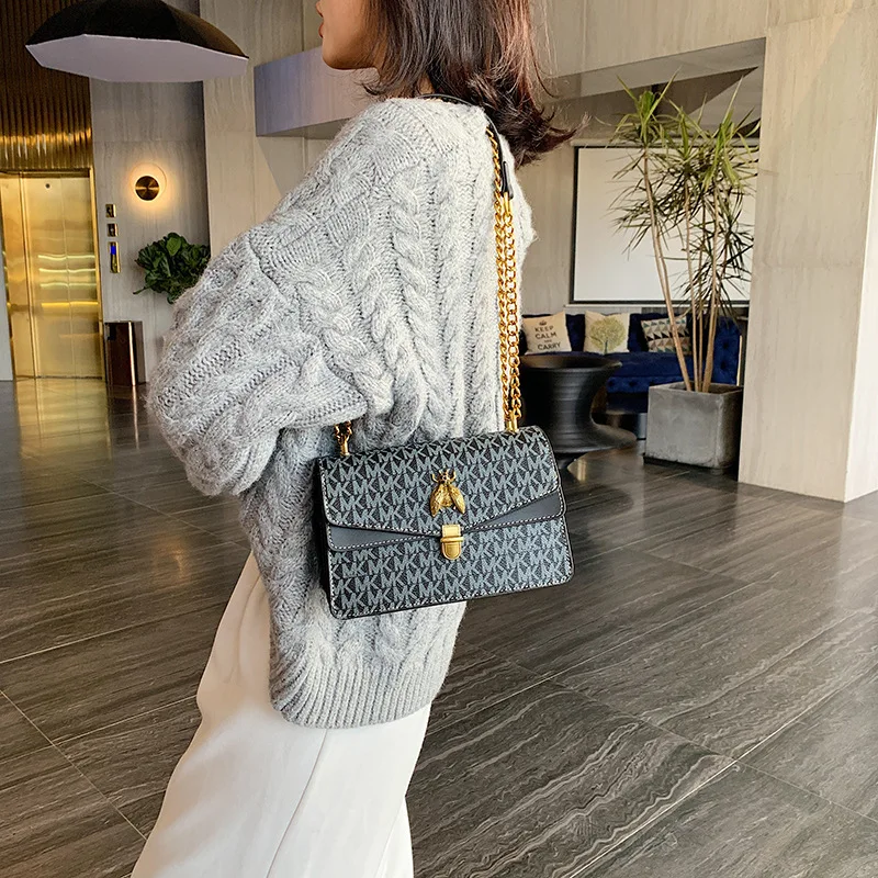 

Bag WOMEN'S Bag New Style 2020 Chain Lettered Small Square Bag WOMEN'S Messenger Bag Simple Versatile Versatile Fashion