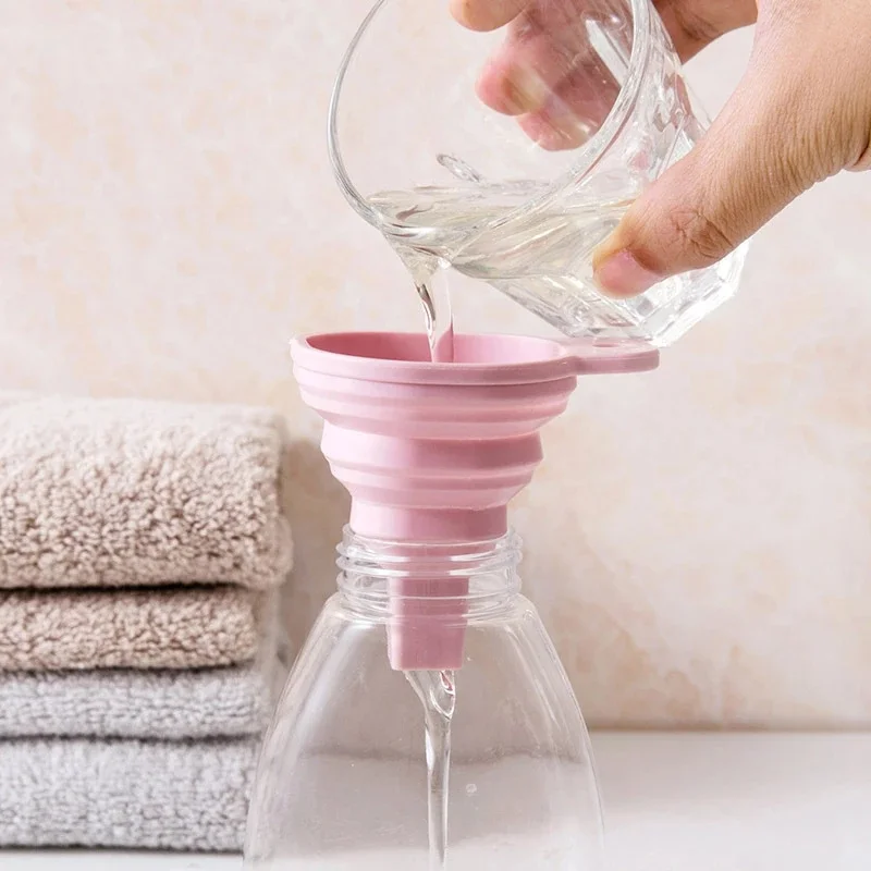1pcs Silicone Folding Telescopic Long Neck Funnel Household Liquid Dispensing Hungging Mini Funnel Kitchen Tools Accessories 70%