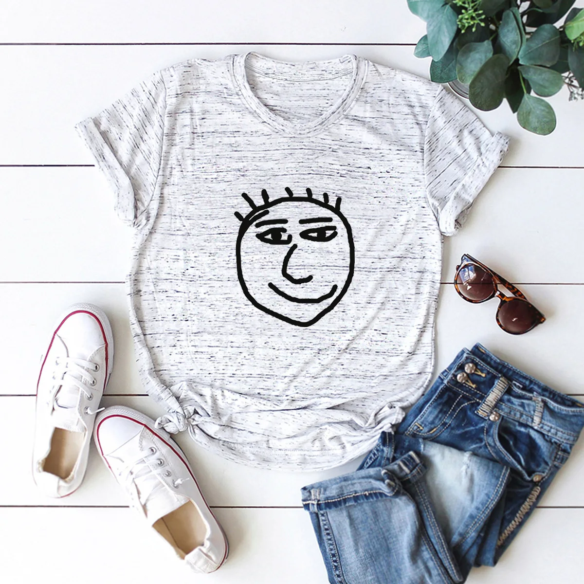 

Female Summer Short Sleeve Tee Woman Top T Shirts Casual Woman Tshirt Graphic Tee