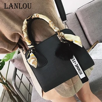 

LANLOU Shoulder Bag Women bags PU Leather Fur Ball Crossbody Flap Bags Female Messenger Bag Solid Color Handbags