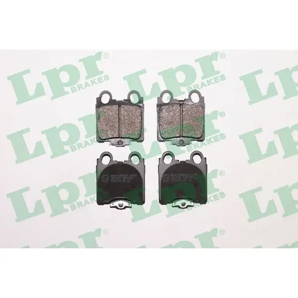 Колодки тормозные LEXUS GS 3.0-4.3 97-/IS 2.0-3.0 99- задние LPR