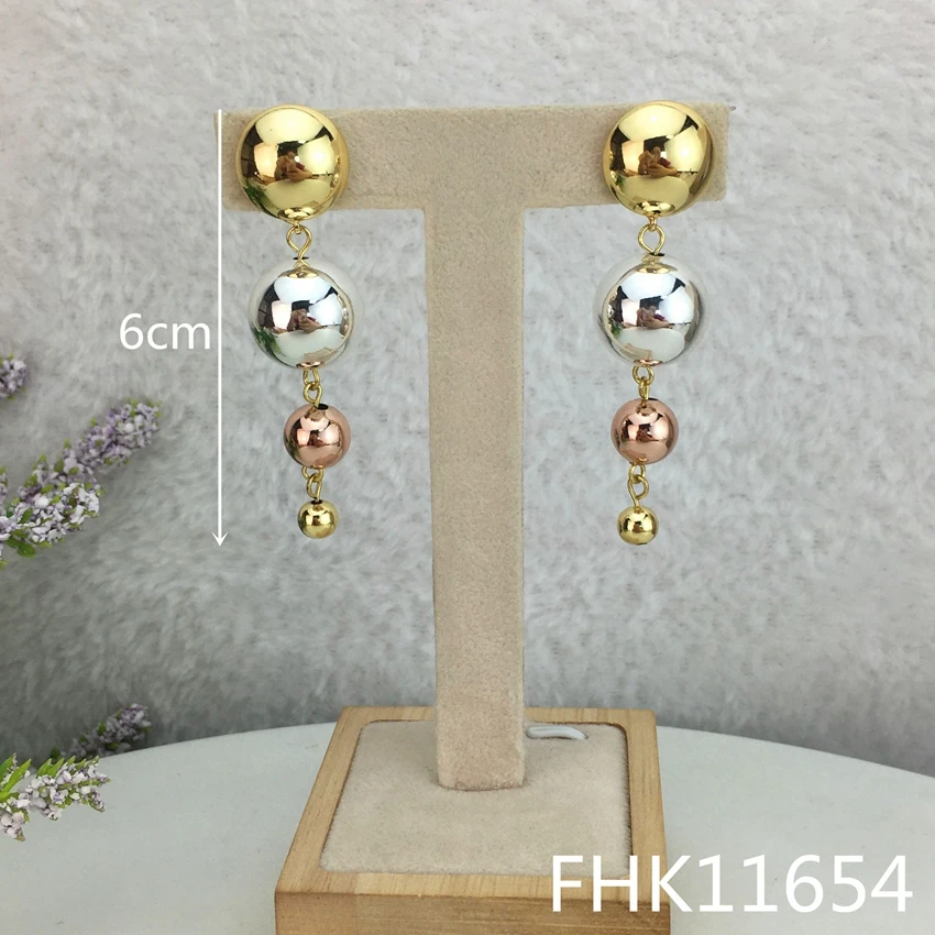 

Yuminglai FHK11654 Jewelry Accessories Classical Trendy Drop Ball Fashion Dubai Quality Earrings for Women