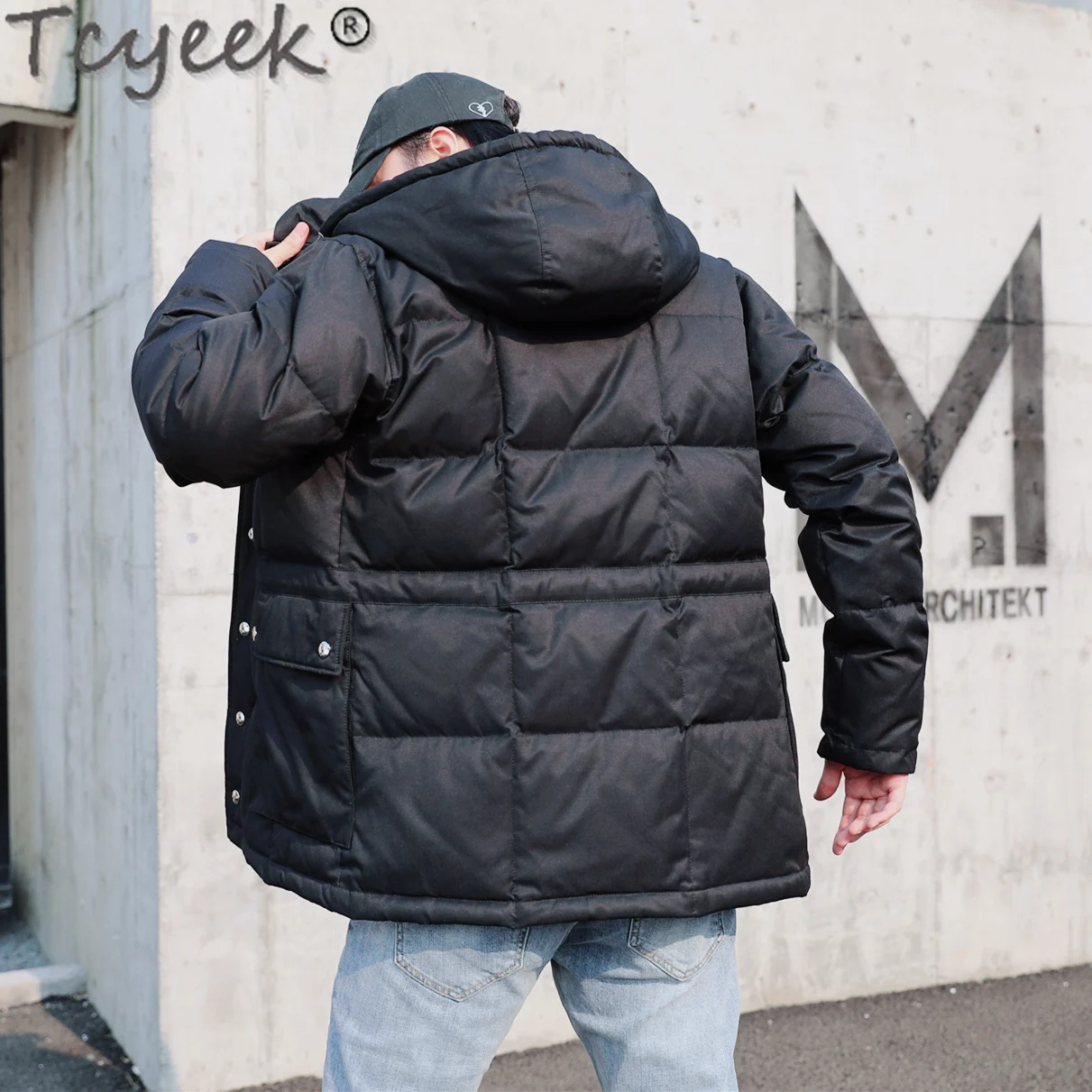 Рисунок 2 - Мужской теплый пуховик на 90% белом утином пуху