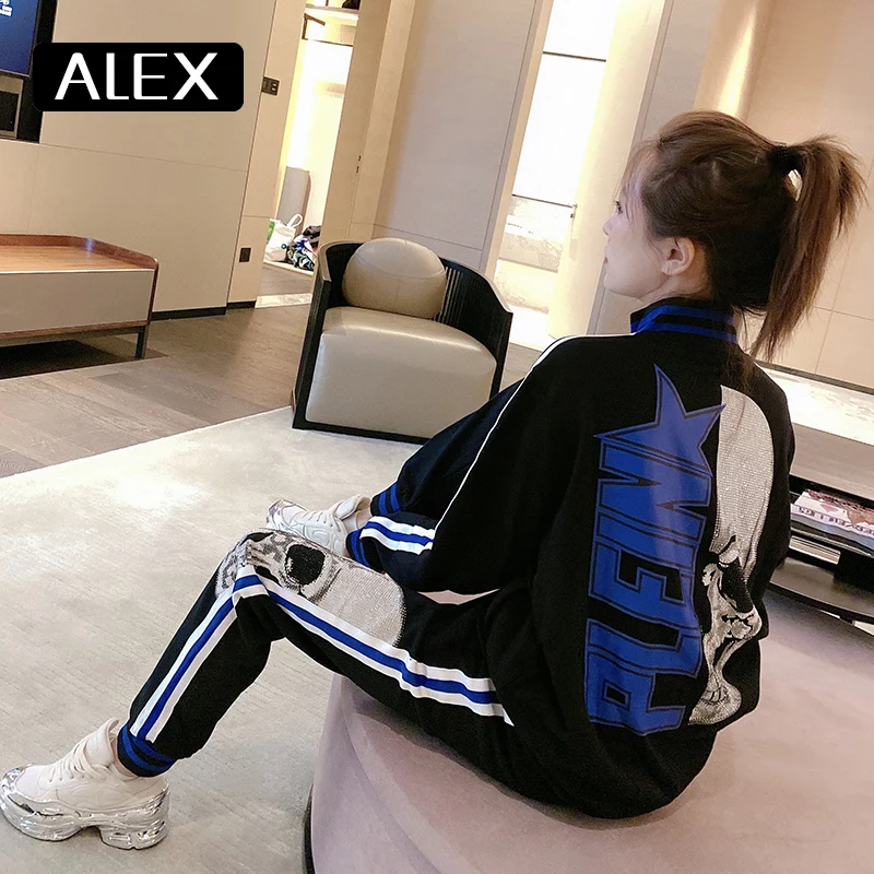 Женская спортивная куртка alexfull 100% хлопок на молнии со звездами и черепами стразы