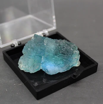 

100% Natural Blue ladder fluorite cluster mineral crystal specimens Stones and crystals Healing crystal