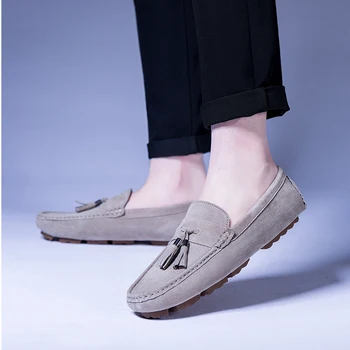 

New Fashion All season Men Driving Shoes Loafers Genuine Leather Boat Shoes Breathable Male Casual Flats Loafers shoes men w4