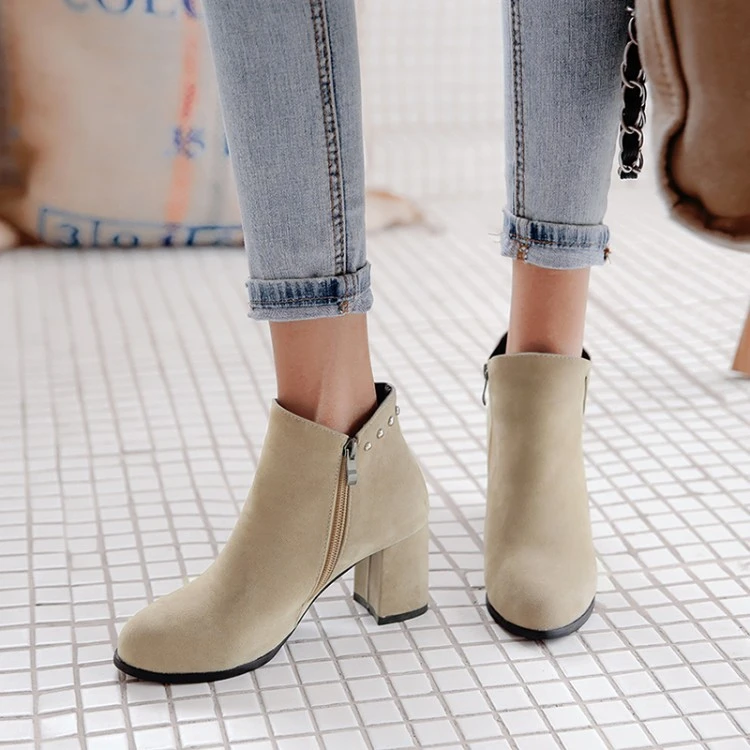 womens ankle boots size 10