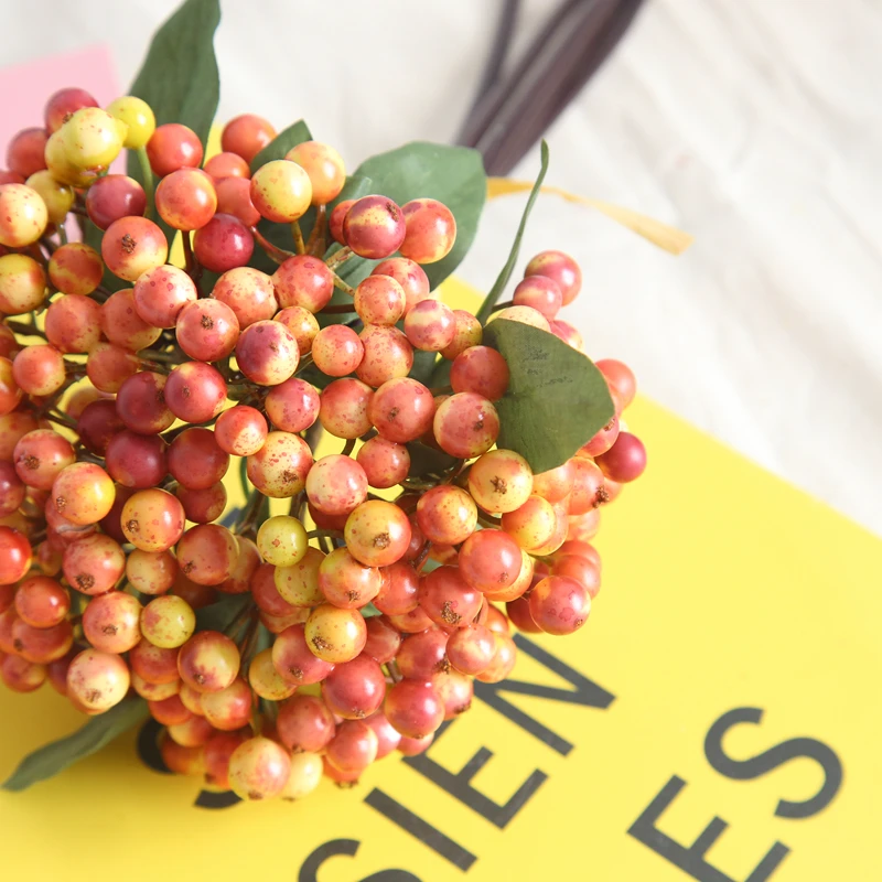 1Bouquet 28cm Artificial Berry Flower Wedding Birthday Party Home Party Christmas Party Decorations Beautiful fake flowers