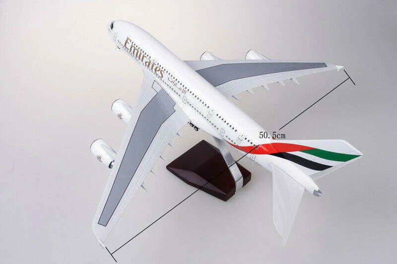 Emirates Airplane 1/160 светодиодный фонарь модель самолета A380 мини пассажирские игрушечные самолеты длиной 47 см отлитая модель самолета игрушки