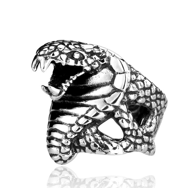 Exaggerated Warrior Skull Mask Ring Fashion Men Domineering Ring Death Demon Retro Ring Jewelry Gift Resizable