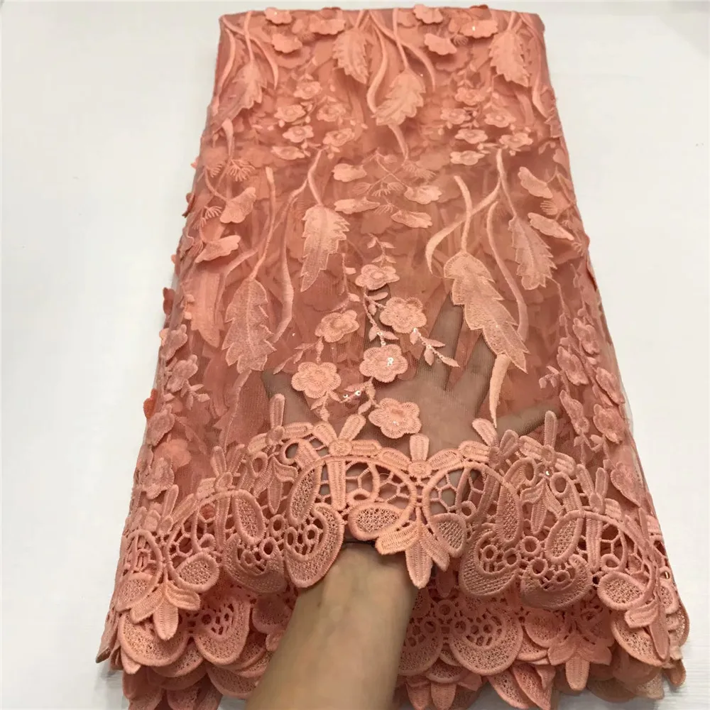 

2020 Latest Nigerian Laces Fabrics High Quality African Laces Fabric For Wedding Dress French Tulle Lace With Sequin