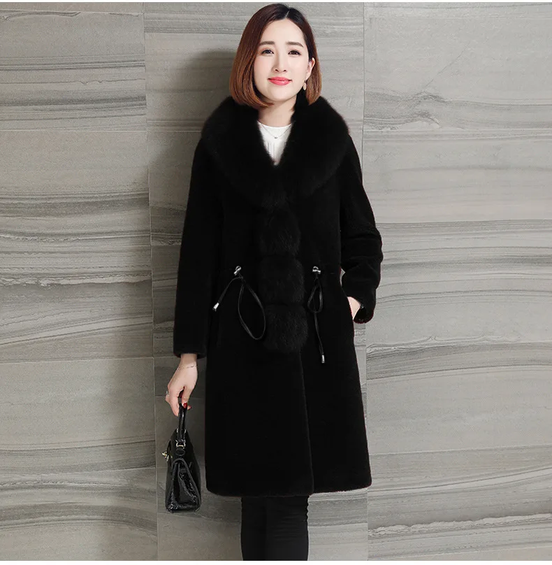 TUHAO Women's Winter Autumn Elegant Middle Age Faux Fur Jacket Female Faux Fur Collar Fur Coat Large Size 4XL 3XL Overcoat