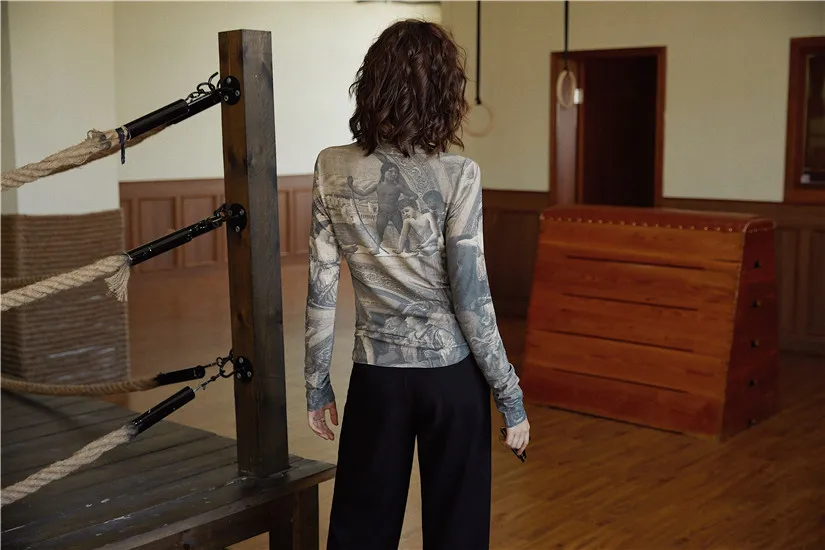 Cena CHEERART Renaissance Print top w stylu vintage z golfem z długim rękawem bluzka damska elastan bluzka bodycon bluzki damskie ubrania