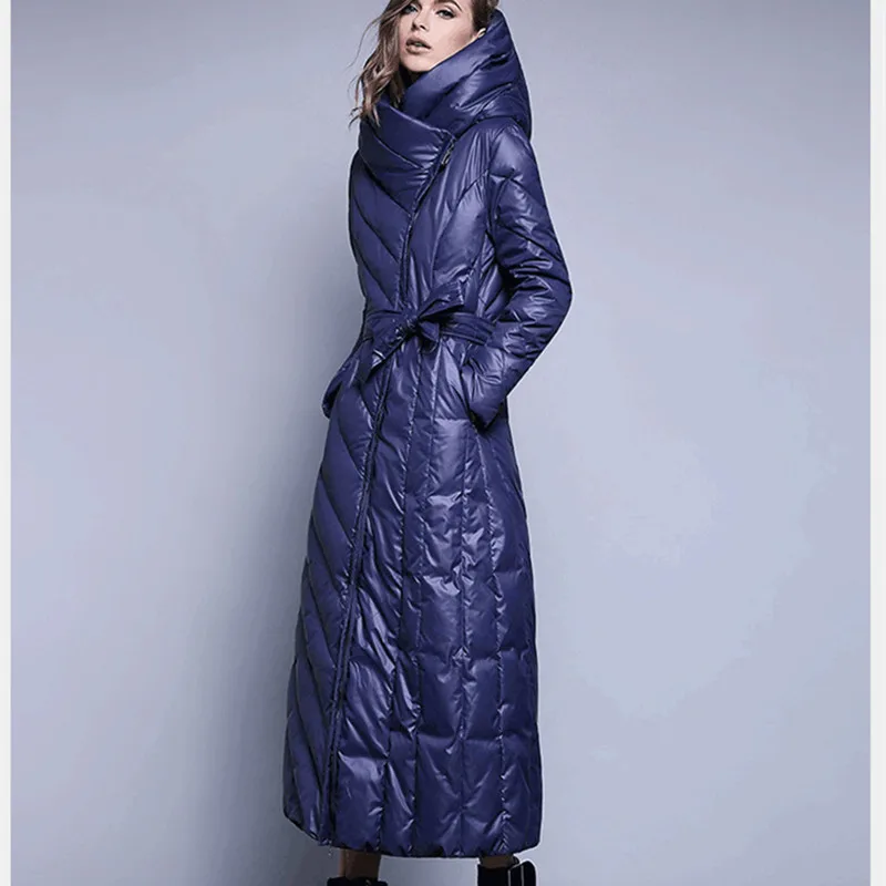 

Женская зимняя куртка на белом утином пуху, размеры 5XL, 6XL, 7XL