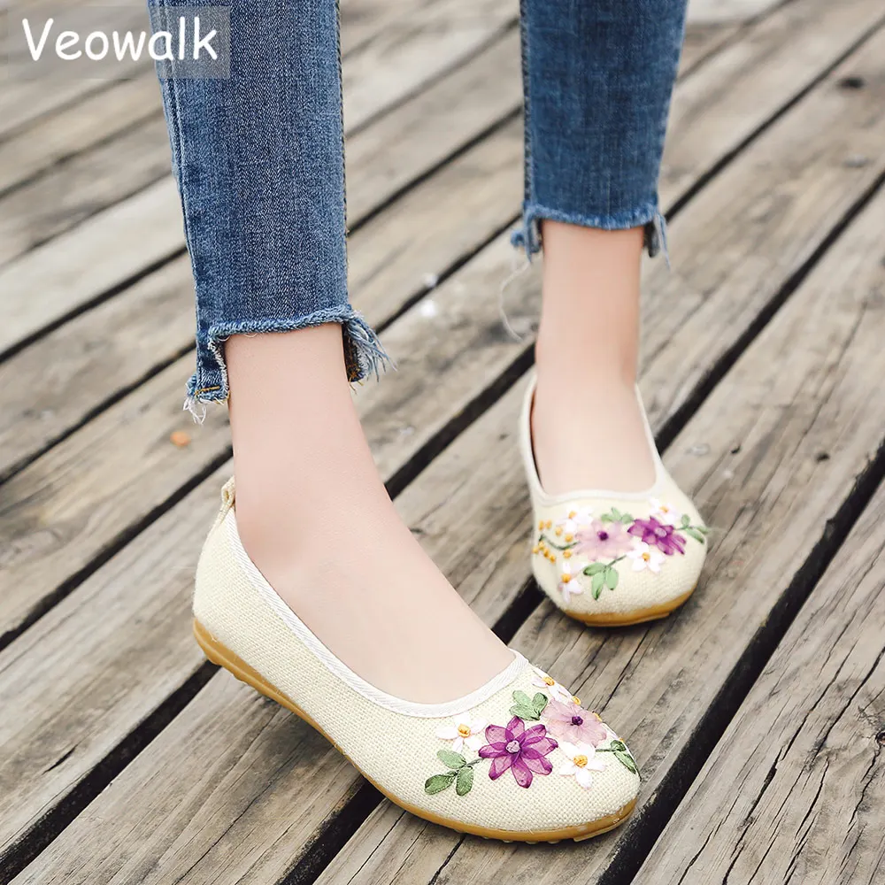 Женские винтажные туфли Veowalk, с вышивкой, на плоской подошве, с цветами, без застежки, из хлопчатобумажной ткани и льна, удобные балетки, обувь на плоской подошве