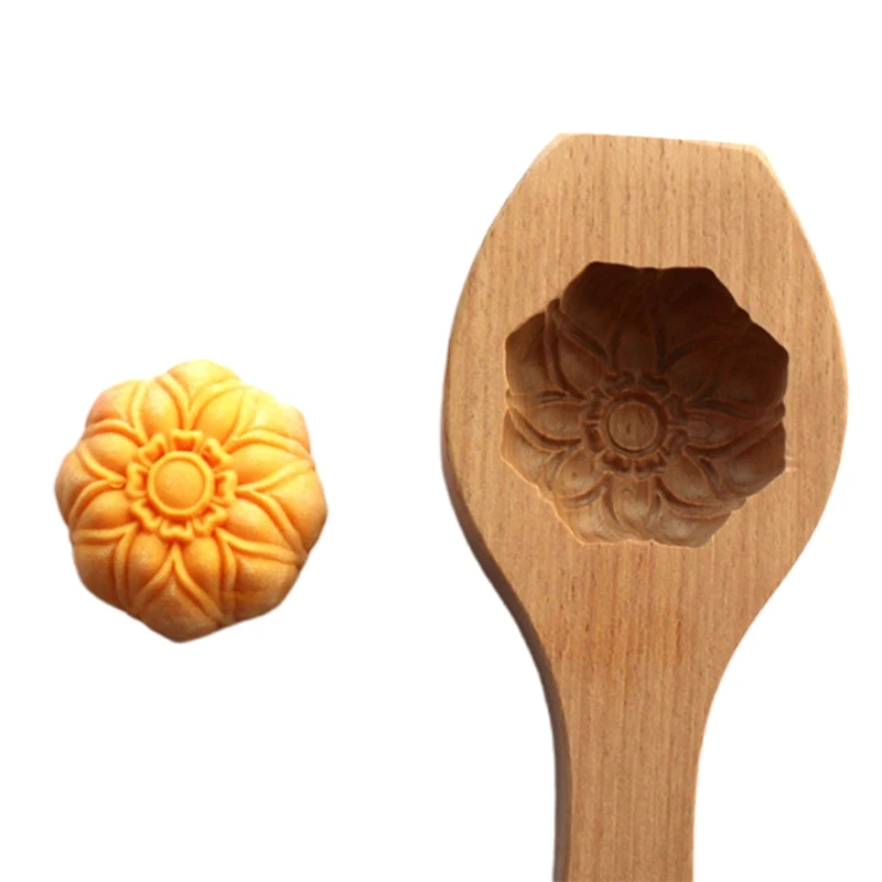 3D Flower Pattern Eco-Environmental Traditional Wooden Cookie Carved Round Wooden Mould Easy Clean Gift for Family Home
