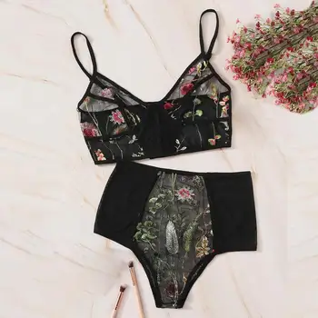 

Women Underwear Set Lingerie Set V-Neck Floral Embroidered Lace Lingerie Set Black Underwear S-2XL кружевное белье #2N20