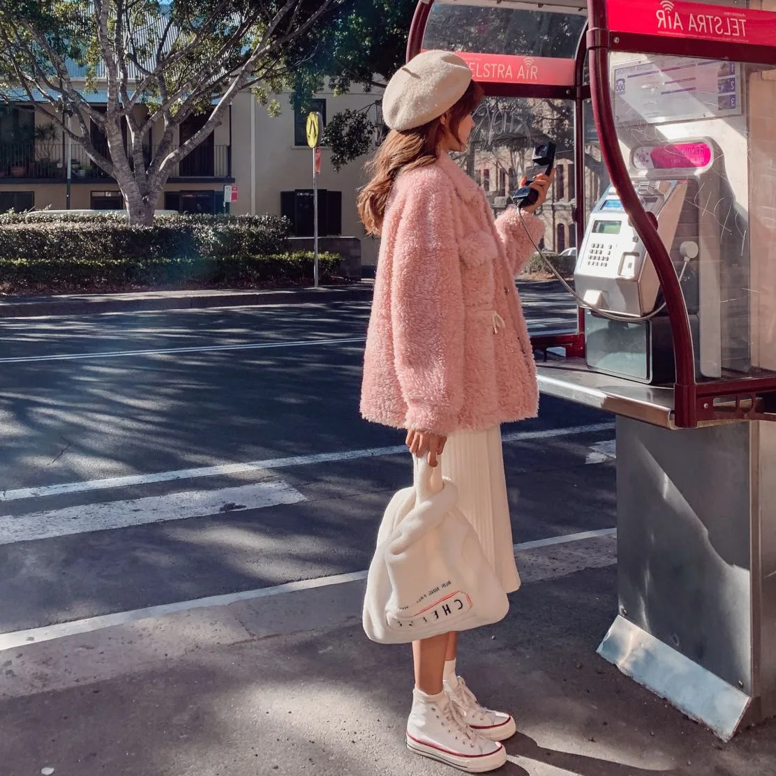

Photo Shoot Main Push Sweet Granule Lambs Wool Pink Lapel Single-Breasted Drawstring Waist Hugging Fur Coat Women's Winter