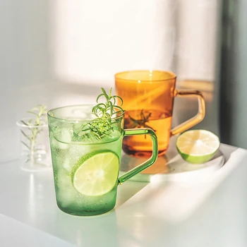 

2 pieces Colored Glass with Handle Water Mug Coffee Mug Ice Cream Cup Green Orange Glass Mug Milk Tea Cup Drinkware 420ml