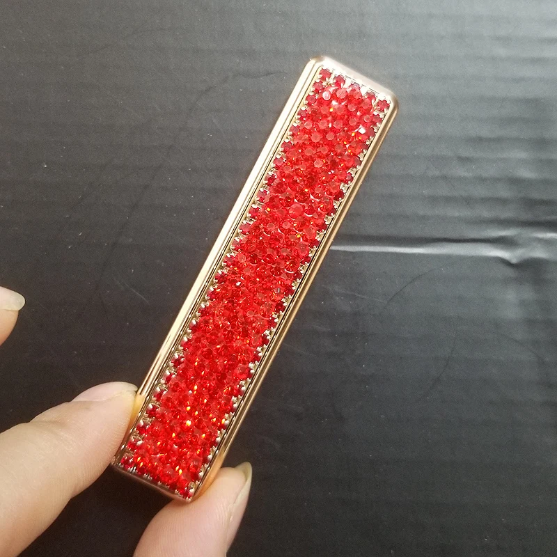 Роскошный Кристальный тонкий прикуриватель металлический Usb зарядка зажигалки ветрозащитный алмазный горный хрусталь Зажигалка Портсигар чехол для женщин - Название цвета: red Lighter