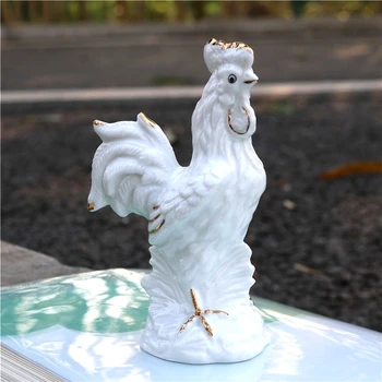 

Gilt Porcelain Cock Figurine Desktop Ceramics Chicken Miniature Cupboard Decor Year of Birth Gift Craft Ornament Accessories