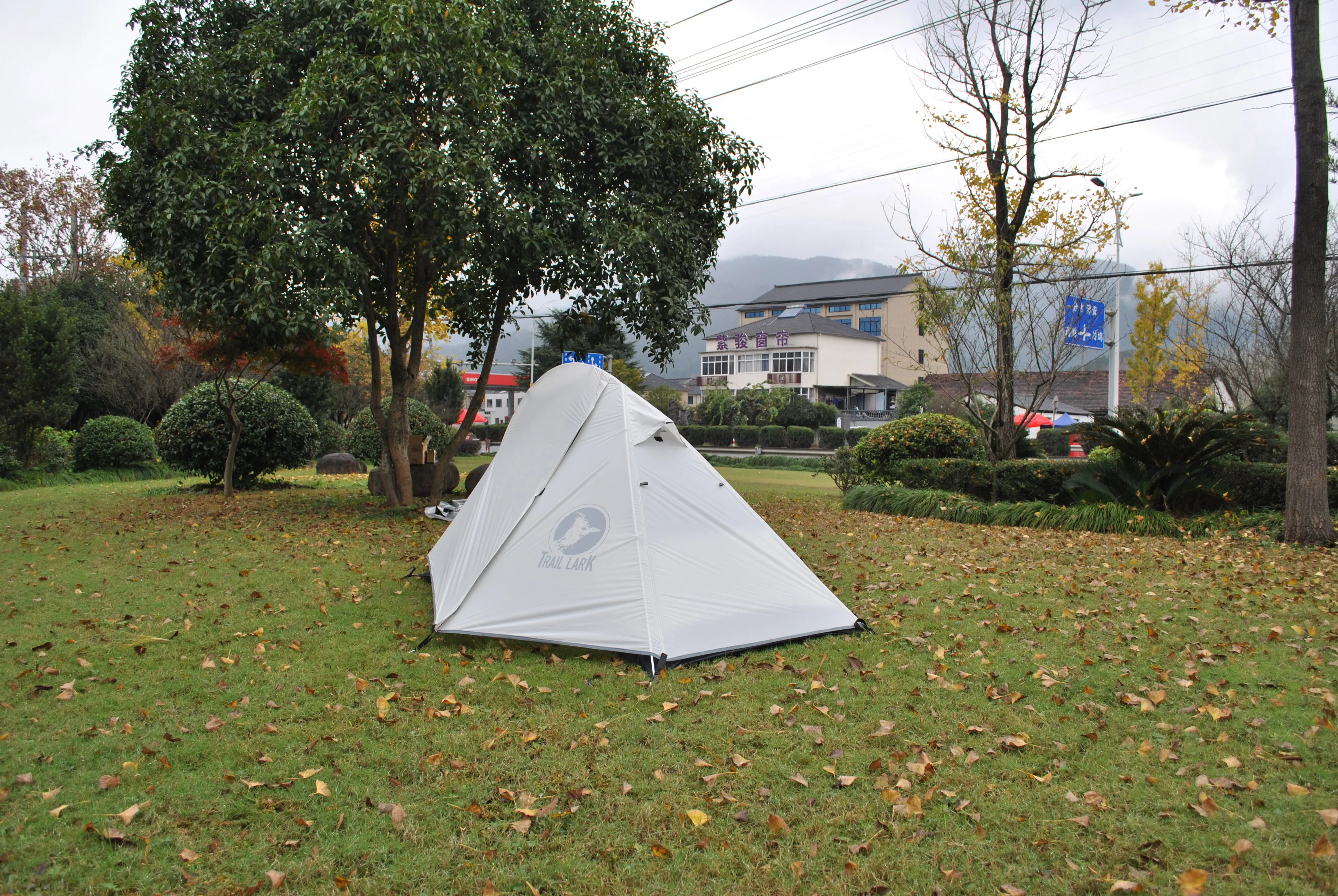 

20D Nemo Hornet Ultralight Backpacking Tent come with Aluminum Pegs,Reflective Rope&Carry Bag, 1 Person 20D Ultra-Light Tent