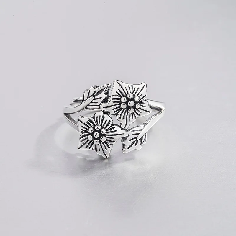 Silvology 925 Sterling Silver Flower Rings Vintage Do Old Creative Wide Rings for Women Silver 925 Festival Jewelry Girls